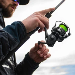 Piscifun® Carbon XT Spinning Reel The Best Ultralight Fishing Reel 30 Piscifun® Carbon XT Spinning Reel The Best Ultralight Fishing Reel -Bodyaware Shop 010 3