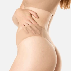 Perioden Tanga - ZORA Sport - Karamell -Bodyaware Shop 241105 ZORA caramel detail