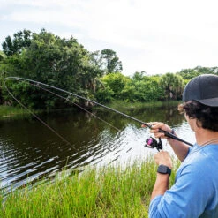 Piscifun® Carbon R1 The Lightest Carbon One Piece Spinning Rod Casting Rod -Bodyaware Shop 3 bcf8e3ad 59e5 41ba 862d b7d180865265