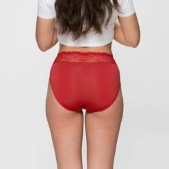 Ausfluss Slip Set: 2x CLEO (rot) -Bodyaware Shop CLEO red back