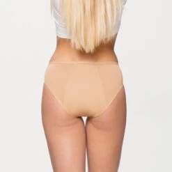 Period Panty - LUCA Seamless - Karamell 11 Period Panty - LUCA Seamless - Karamell -Bodyaware Shop LUCA caramel back