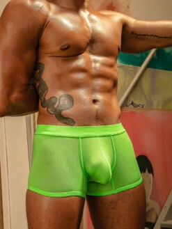 Glow Uplift Boxer